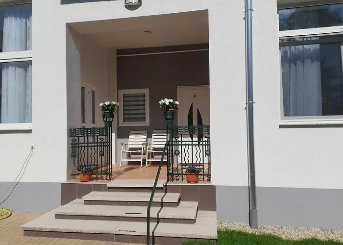 Deri Kert Apartmanhaz B