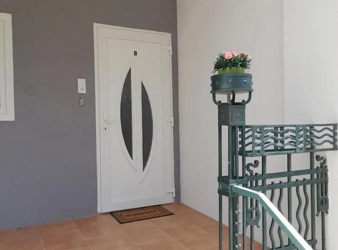 Appartement Déri Kert B Baja