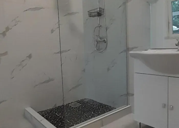 Deri Kert Apartmanhaz B Lejlighed *